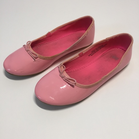 H&M Other - H&M Little Girls Pink Flat Shoes  Size: 2